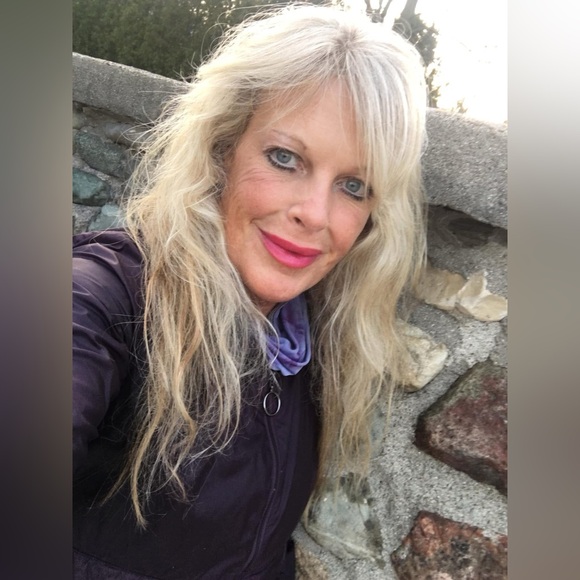 Meet your Posher, Tracy lynn - Picture 6 of 8